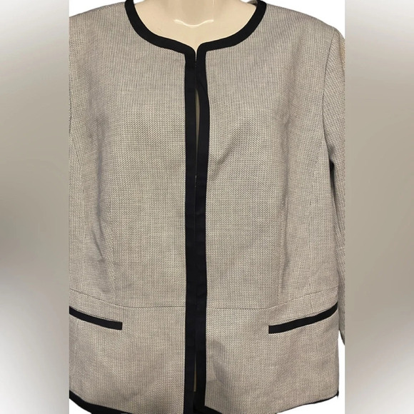 NWT Talbots Tweed Blazer - Picture 5 of 10